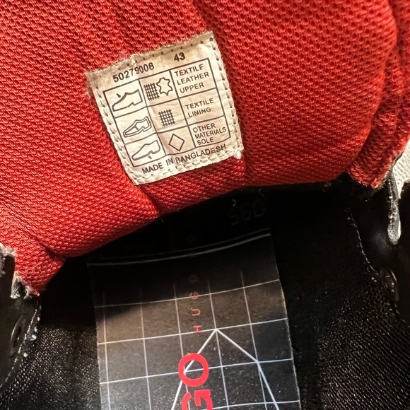 Men’s Hugo boss high tops - Picture 6 of 7